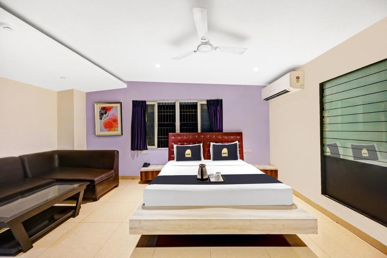 Townhouse Oak Pentagon Residency Hotel Bhubaneswar Eksteriør billede