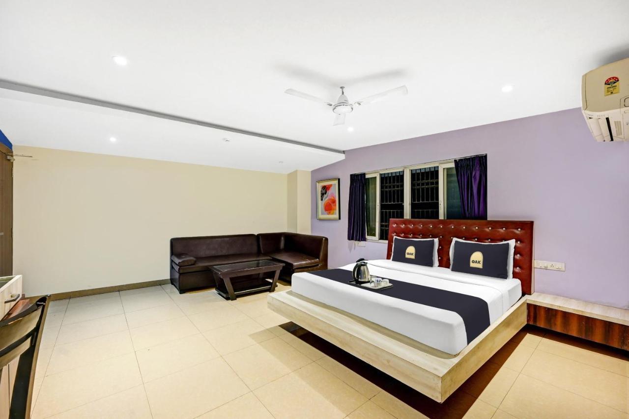 Townhouse Oak Pentagon Residency Hotel Bhubaneswar Eksteriør billede