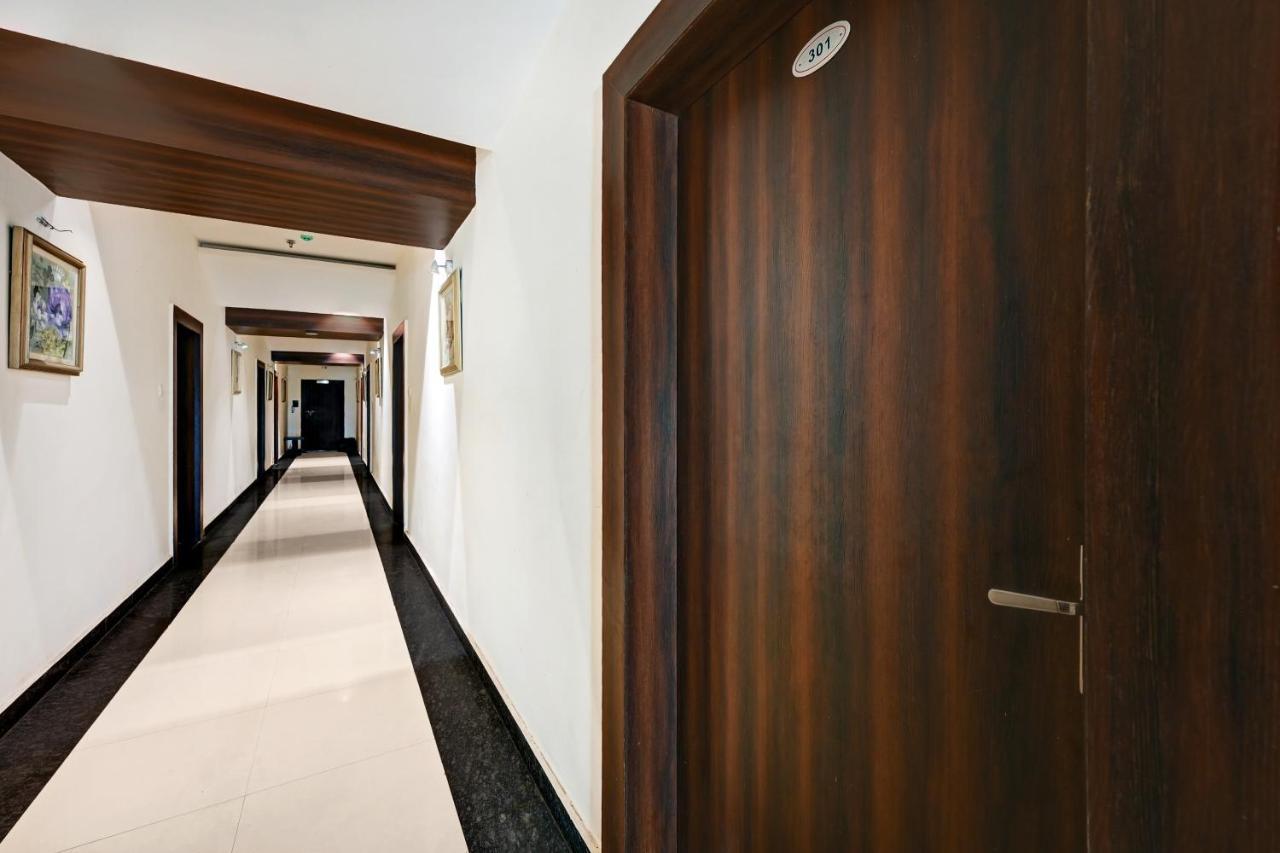 Townhouse Oak Pentagon Residency Hotel Bhubaneswar Eksteriør billede