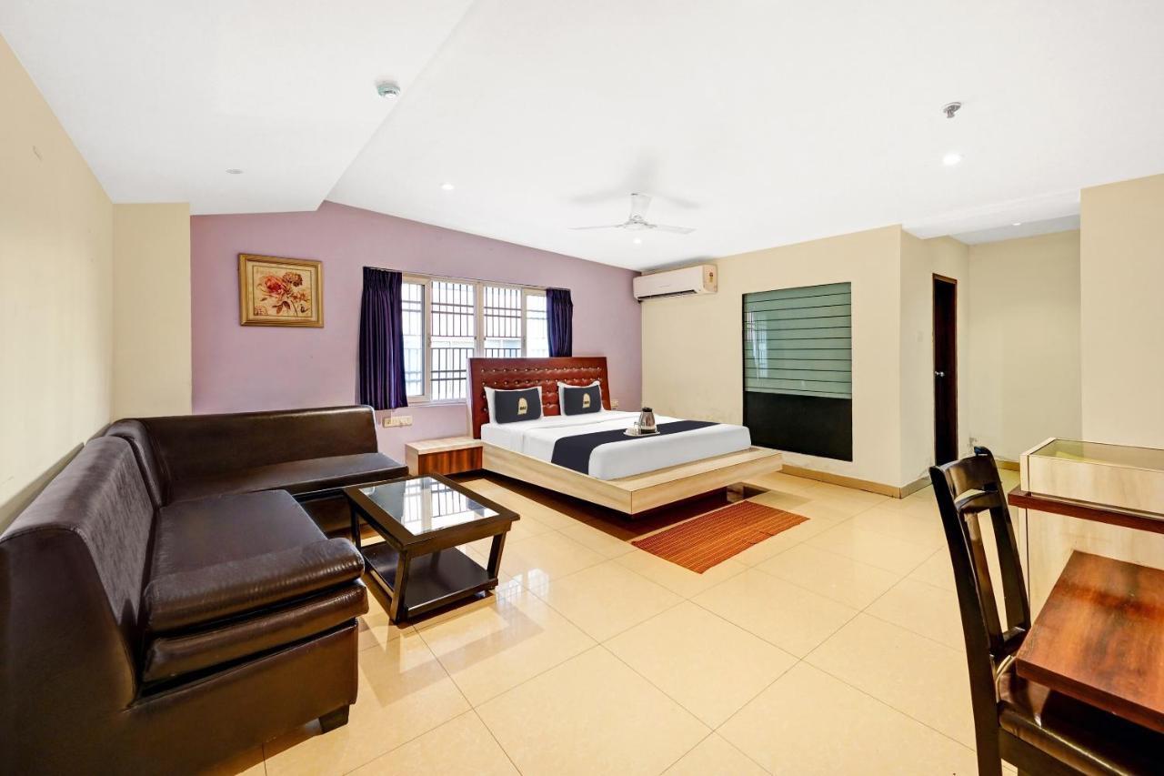 Townhouse Oak Pentagon Residency Hotel Bhubaneswar Eksteriør billede