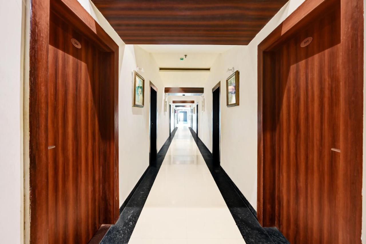 Townhouse Oak Pentagon Residency Hotel Bhubaneswar Eksteriør billede