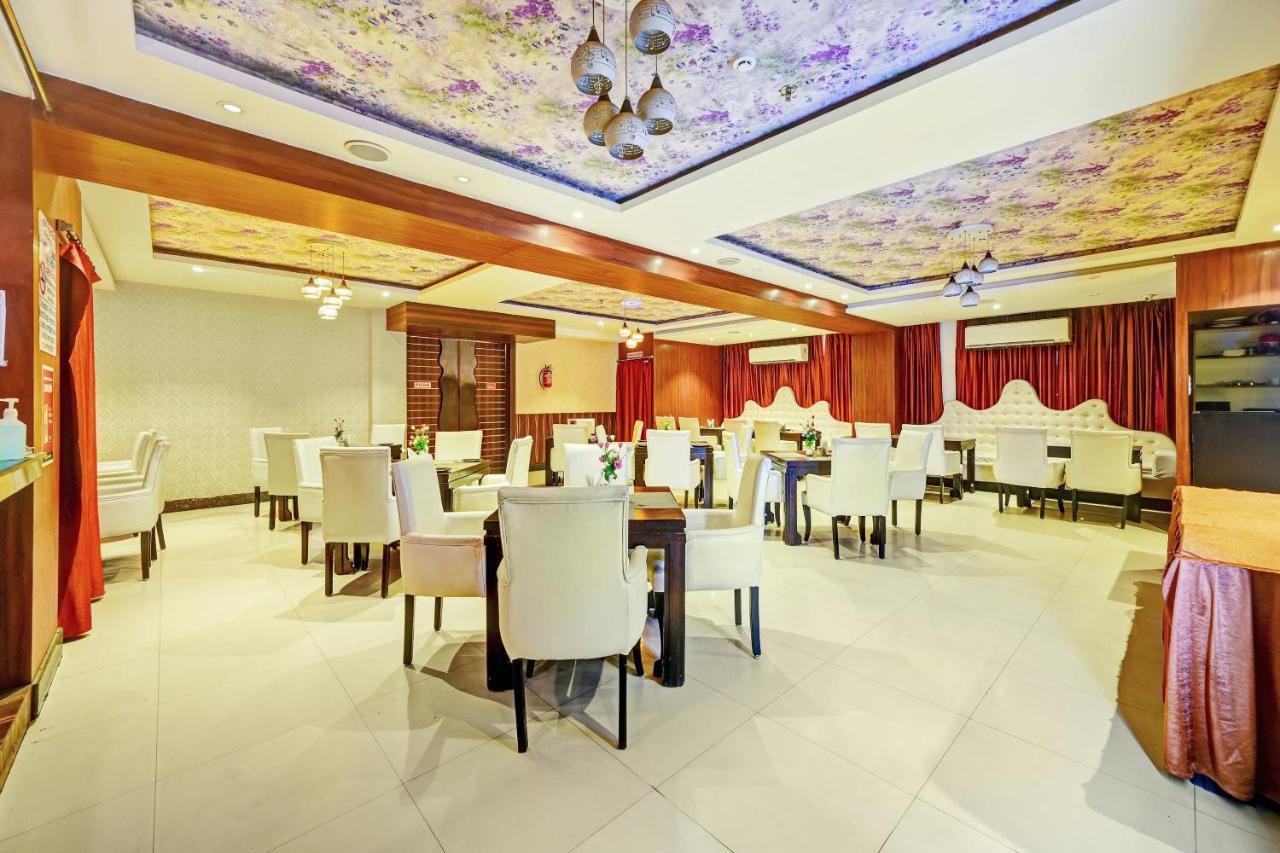 Townhouse Oak Pentagon Residency Hotel Bhubaneswar Eksteriør billede